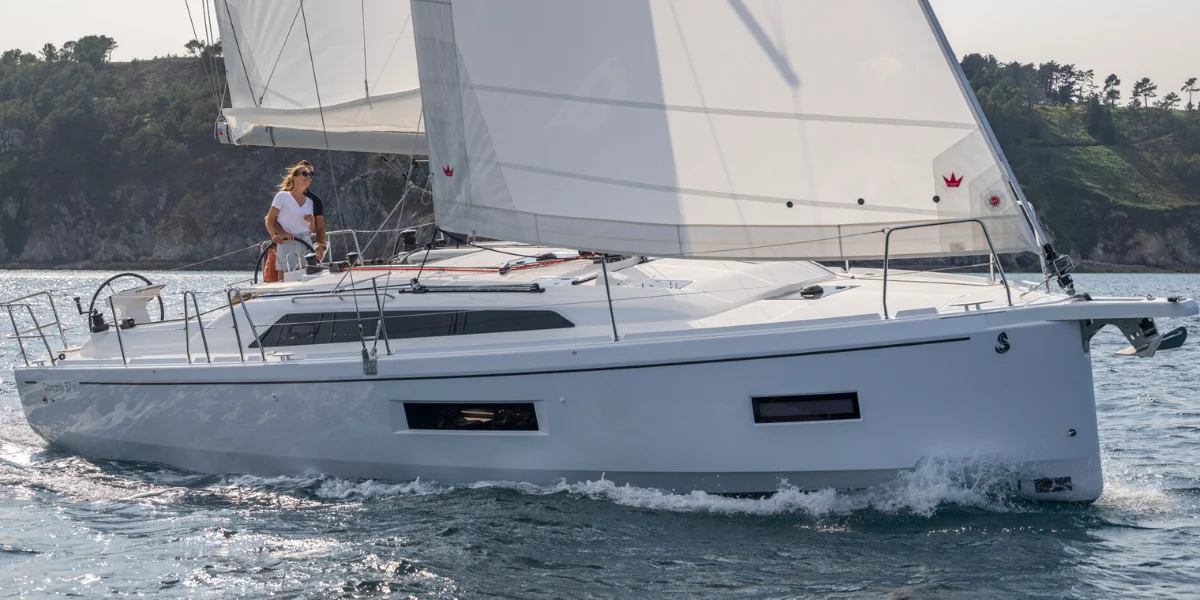 Beneteau OCEANIS 37.1 (2)